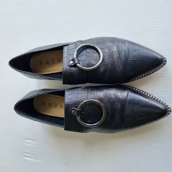 Skin Black Crocodile Print Leather O-Ring Detail Pointed Toe Loafers Size 38 - Picture 3 of 7